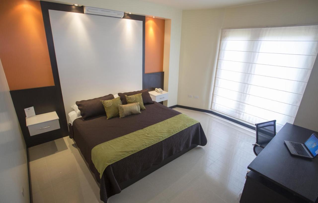 Hotel La Laguna Galapagos Пуэрто-Вильямиль Номер фото