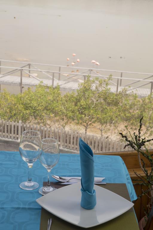 Hotel La Laguna Galapagos Пуэрто-Вильямиль Экстерьер фото
