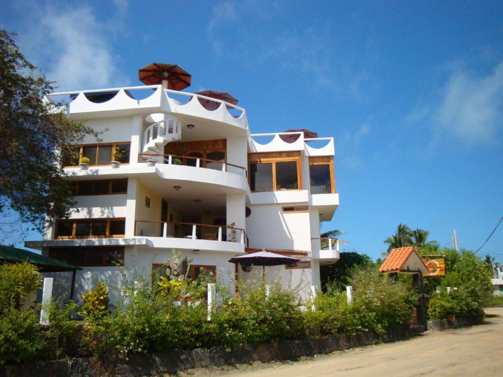 Hotel La Laguna Galapagos Пуэрто-Вильямиль Экстерьер фото